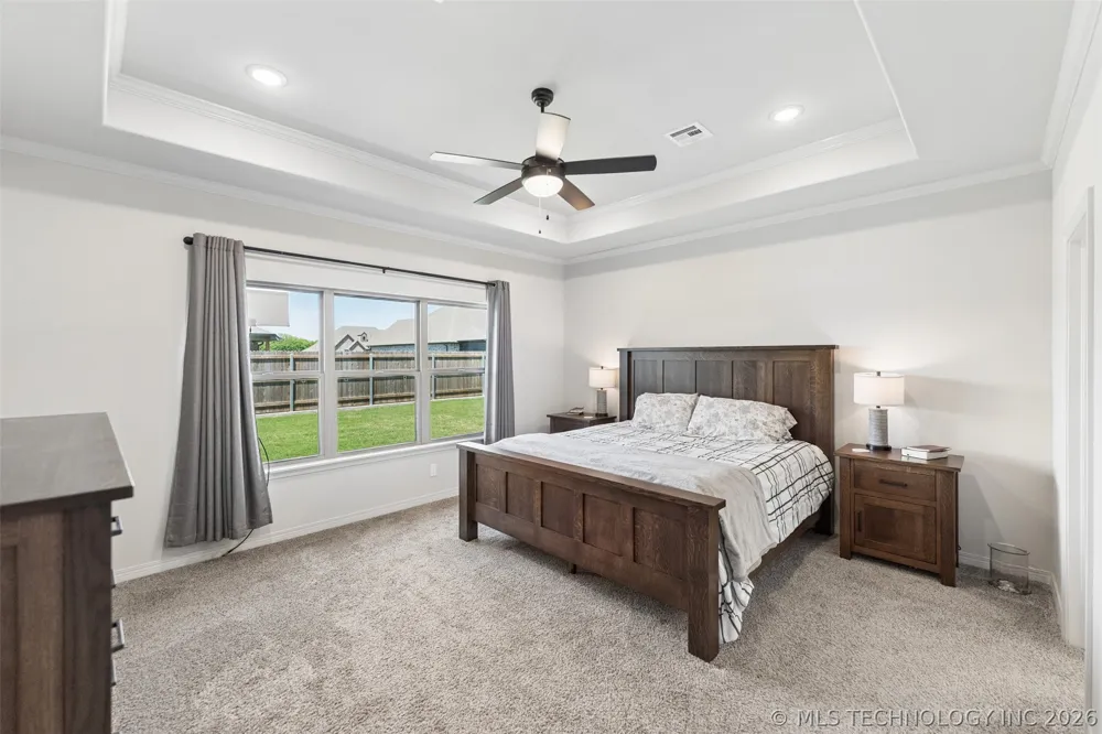 182 Phillips Street Skiatook, OK 74070