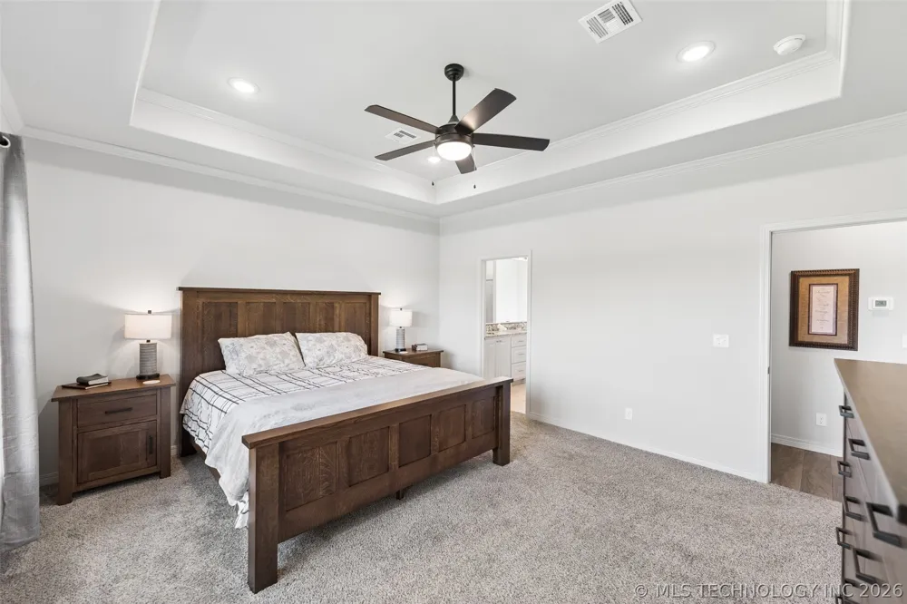 182 Phillips Street Skiatook, OK 74070