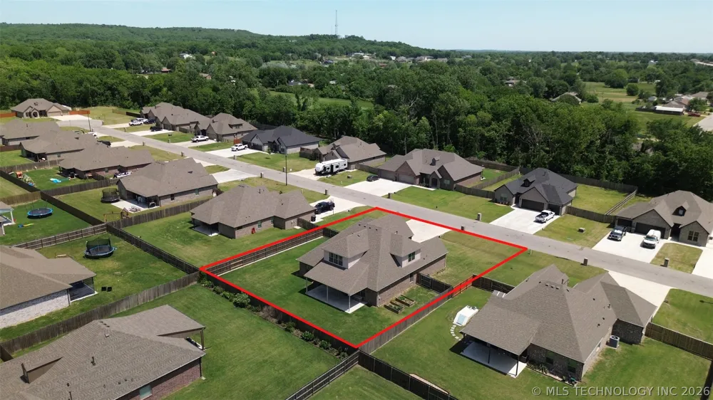 182 Phillips Street Skiatook, OK 74070