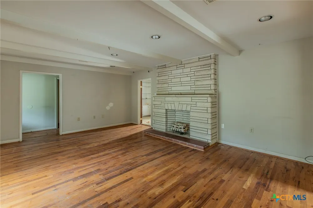 3606 Austin Avenue Waco, TX 76710