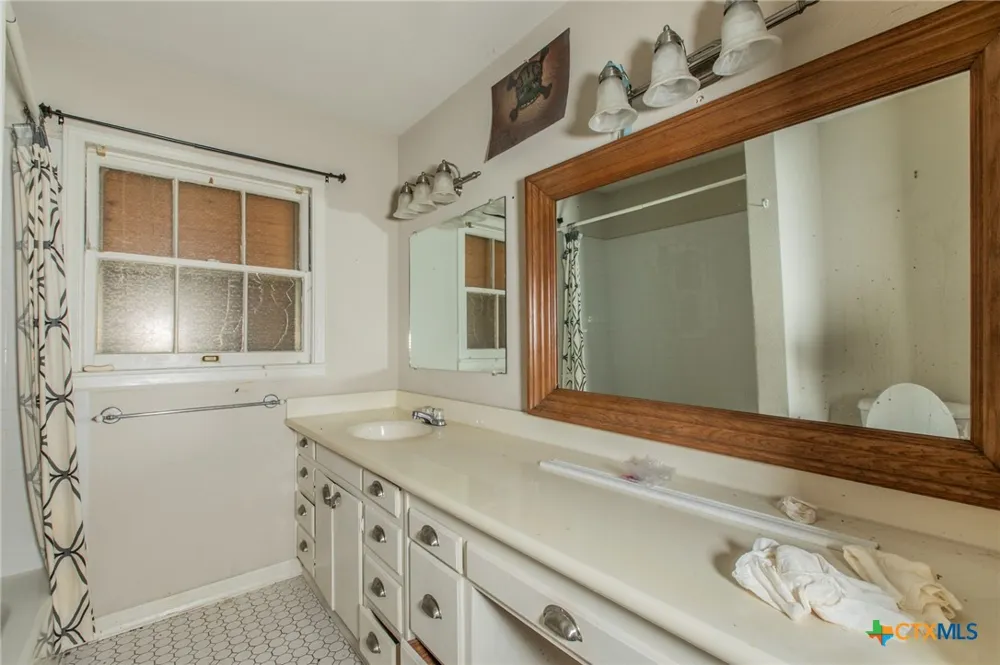 3606 Austin Avenue Waco, TX 76710