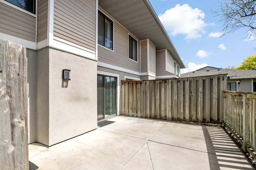 1224 Landmark Trail S Hopkins, MN 55343