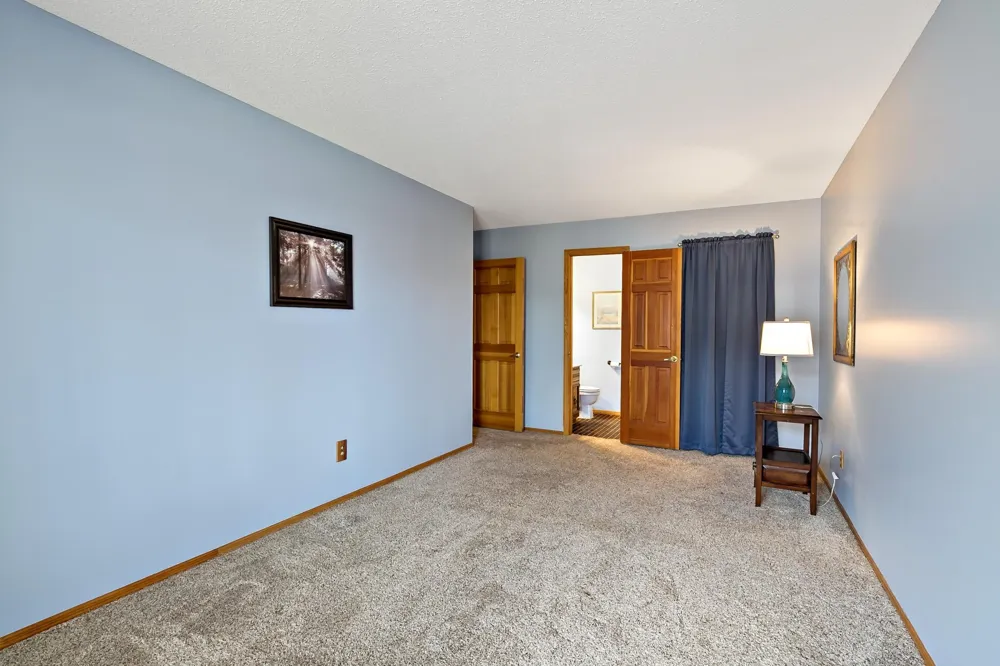 1224 Landmark Trail S Hopkins, MN 55343