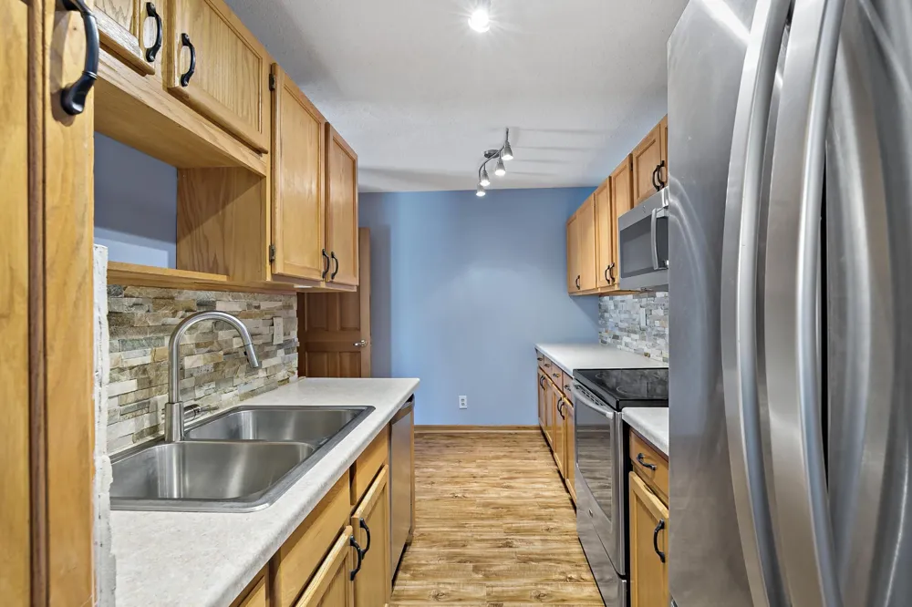 1224 Landmark Trail S Hopkins, MN 55343