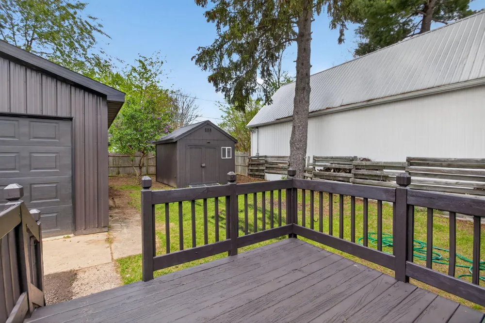 4078 Donnely Road Leoni Township, MI 49201