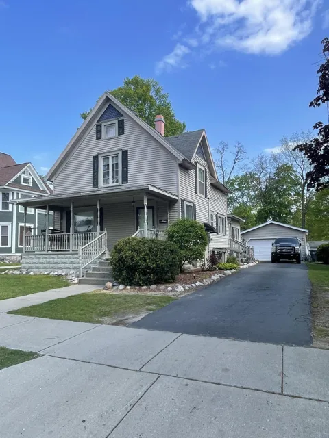 306 W Telegraph Street