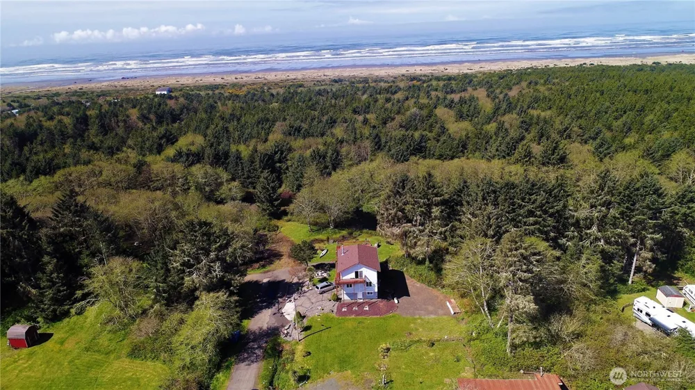 2691 State Route 109 Ocean City, WA 98569