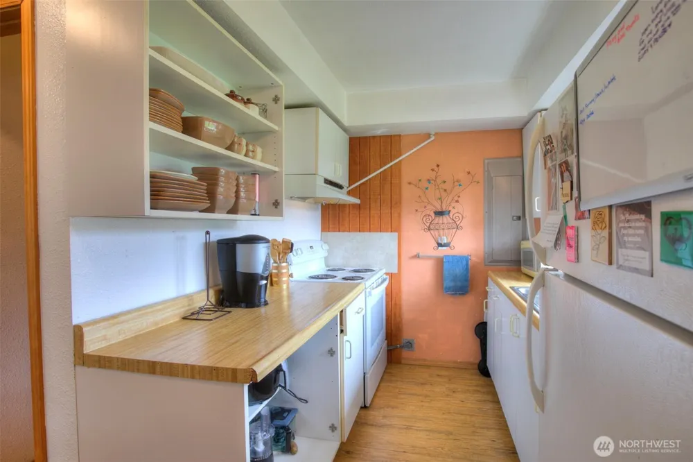 2691 State Route 109 Ocean City, WA 98569