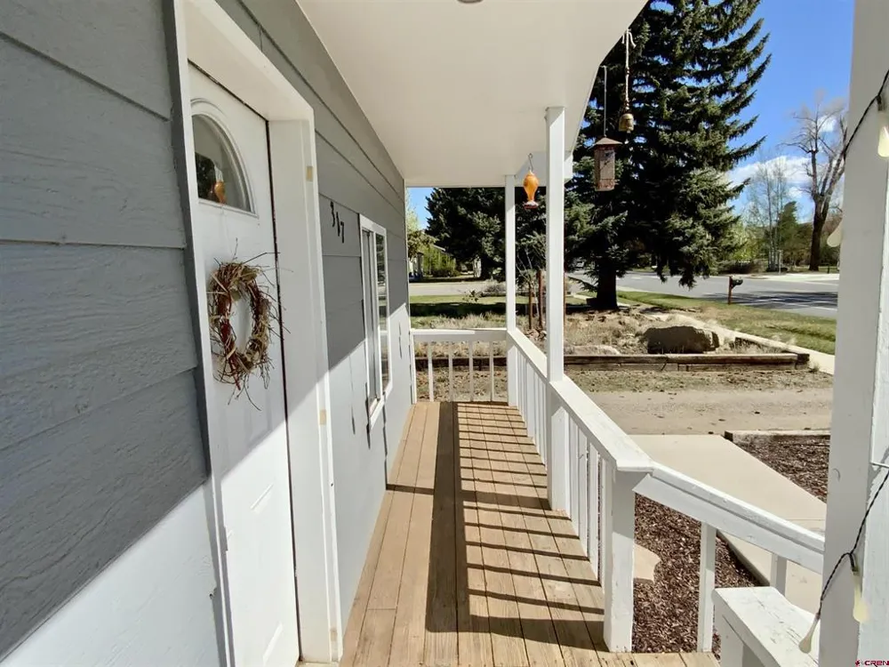 317 Wisconsin Street Gunnison, CO 81230
