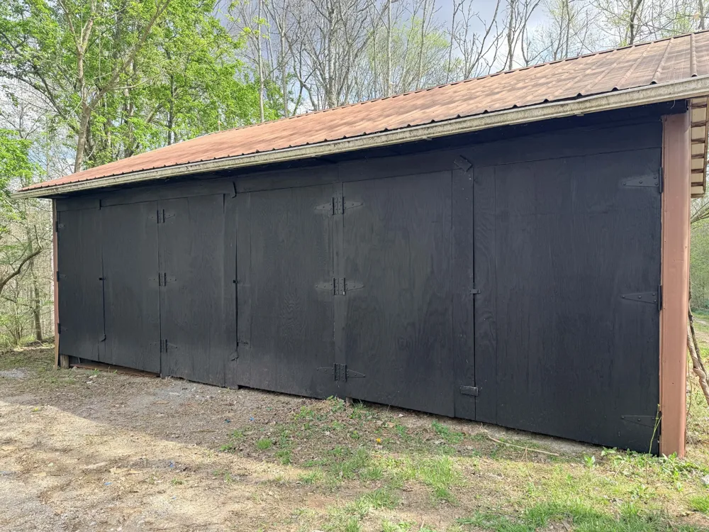 935 Sugar Tree Knob Rd Liberty, TN 37095