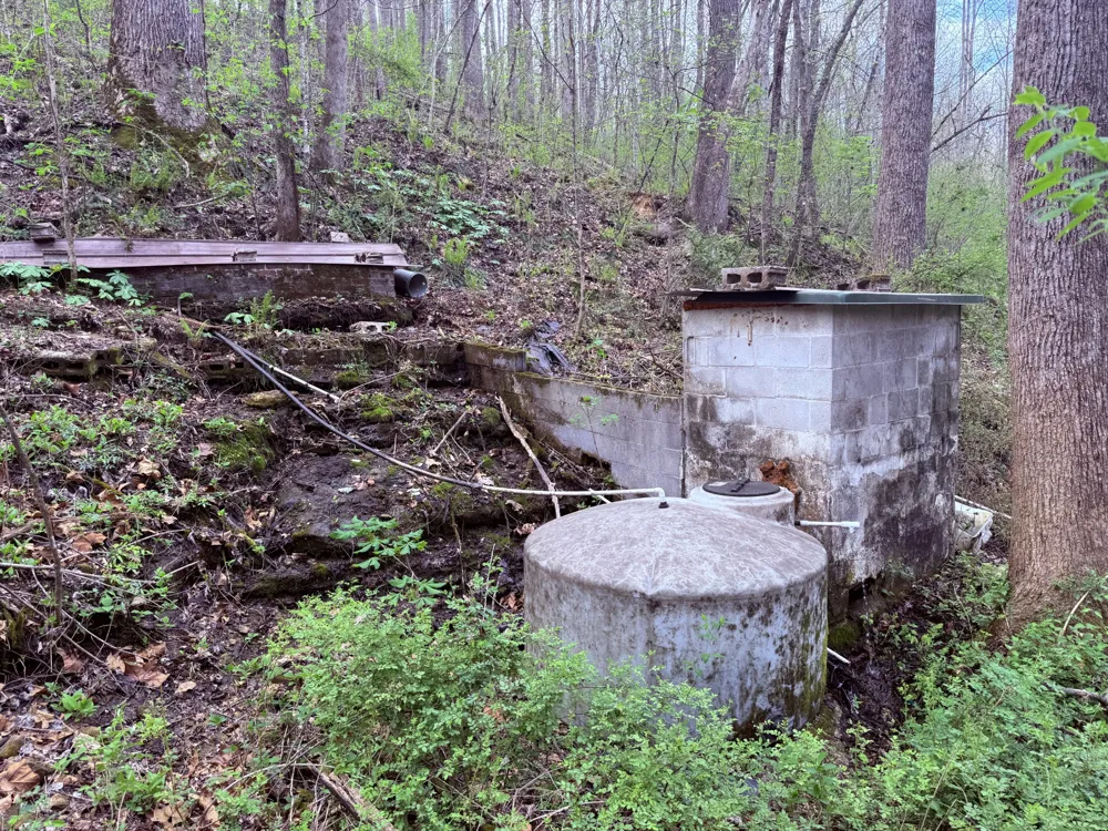 935 Sugar Tree Knob Rd Liberty, TN 37095
