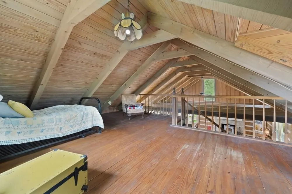 200 Duke Ln Livingston, TN 38570