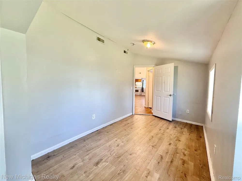 300 Georgia Drive Elba Township, MI 48446