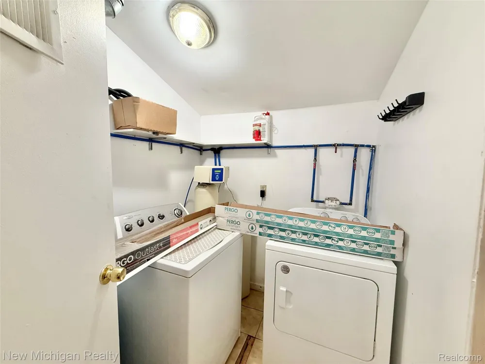 300 Georgia Drive Elba Township, MI 48446