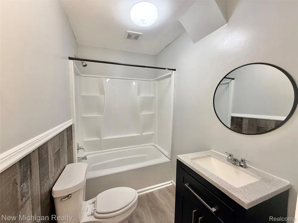 300 Georgia Drive Elba Township, MI 48446