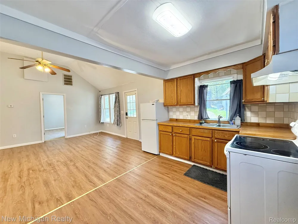 300 Georgia Drive Elba Township, MI 48446