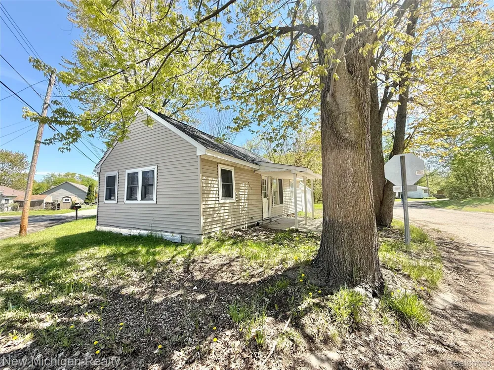 300 Georgia Drive Elba Township, MI 48446