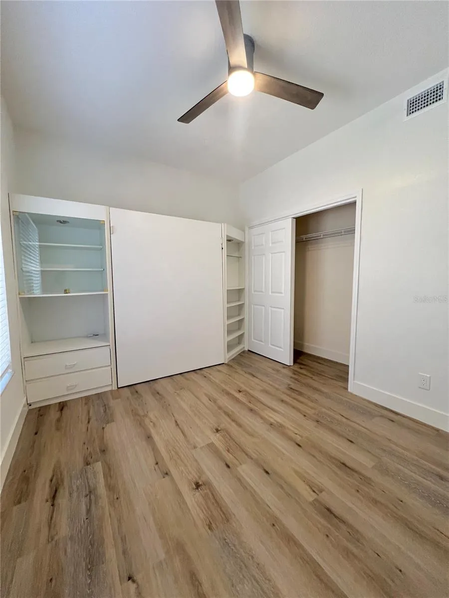 3014 RED OAK COURT #102 Palm Harbor, FL 34684