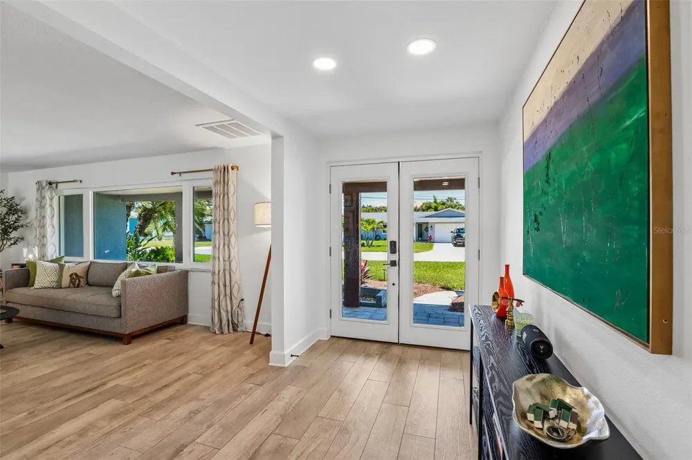 3203 HIBISCUS DRIVE W Belleair Beach, FL 33786