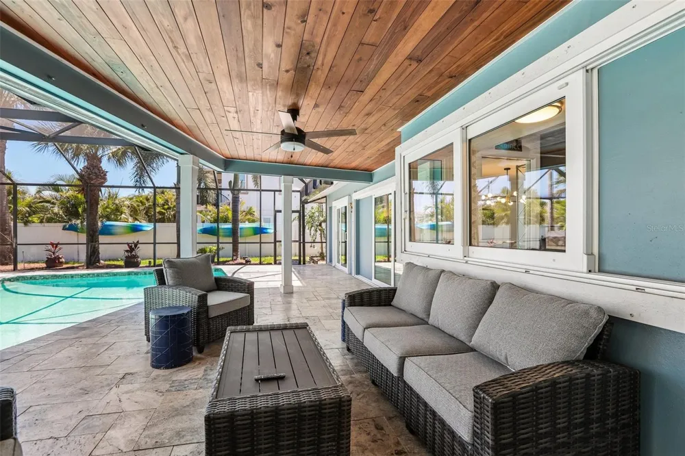 3203 HIBISCUS DRIVE W Belleair Beach, FL 33786