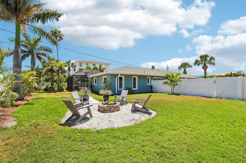 3203 HIBISCUS DRIVE W Belleair Beach, FL 33786