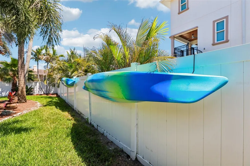 3203 HIBISCUS DRIVE W Belleair Beach, FL 33786