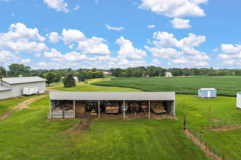 2240 Becker Trail Faribault, MN 55021