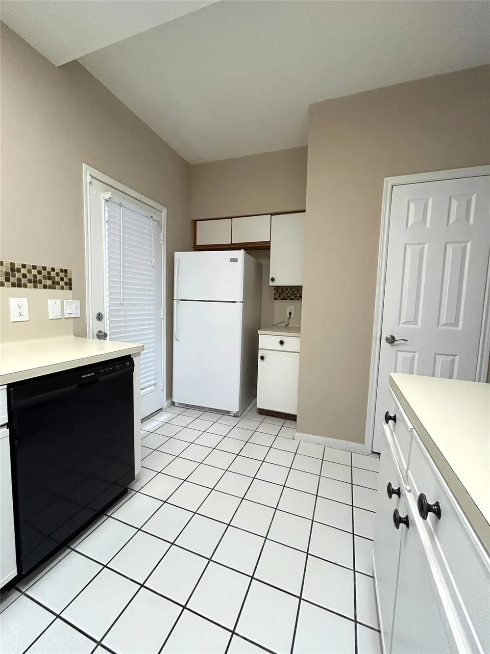 2910 Grants Lake Boulevard #1303 Sugar Land, TX 77479