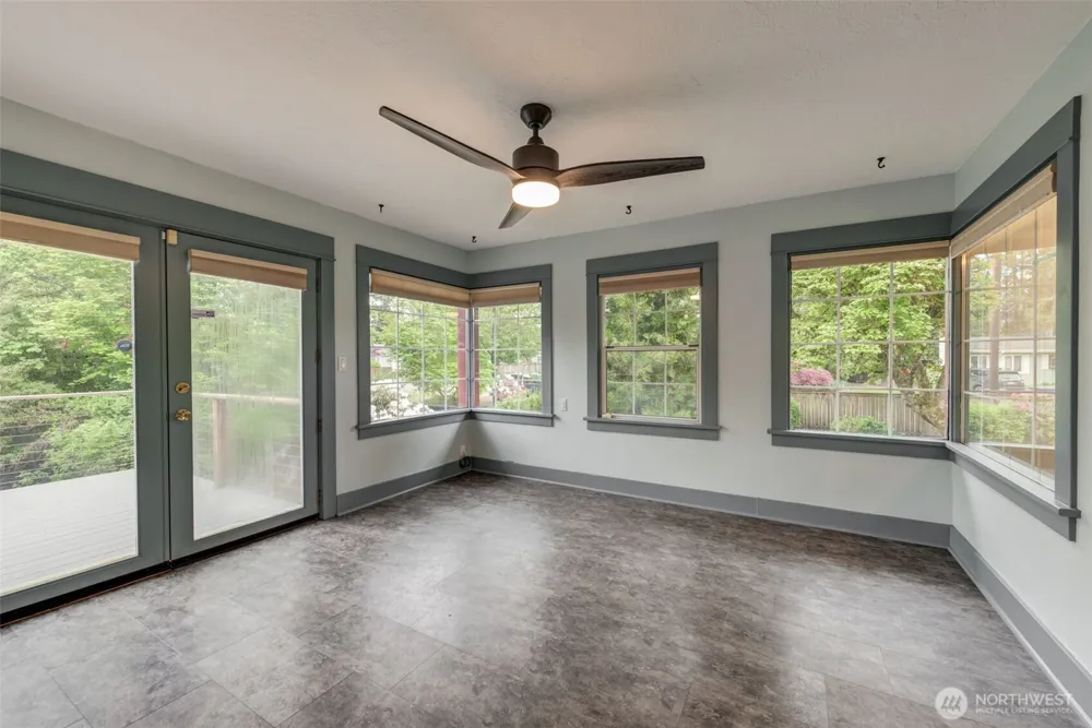 654 W Main Street Monroe, WA 98272