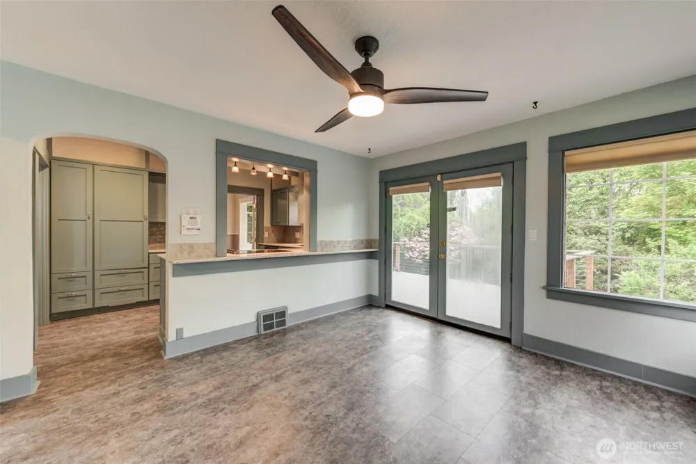 654 W Main Street Monroe, WA 98272