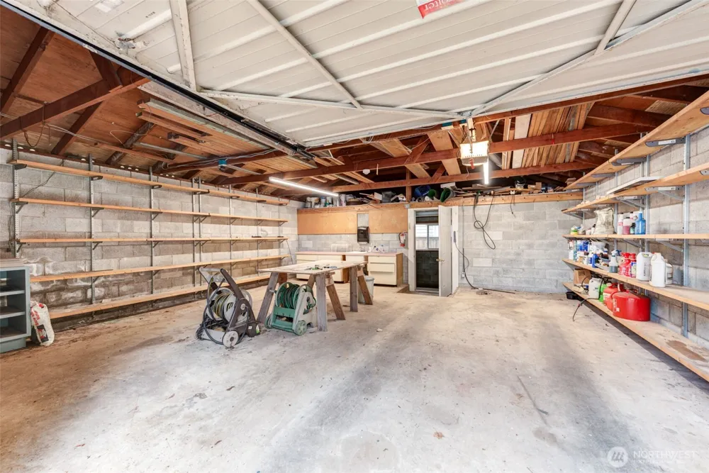 654 W Main Street Monroe, WA 98272