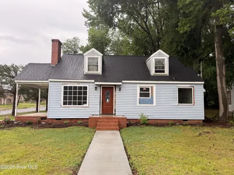 315 Woodlawn Drive