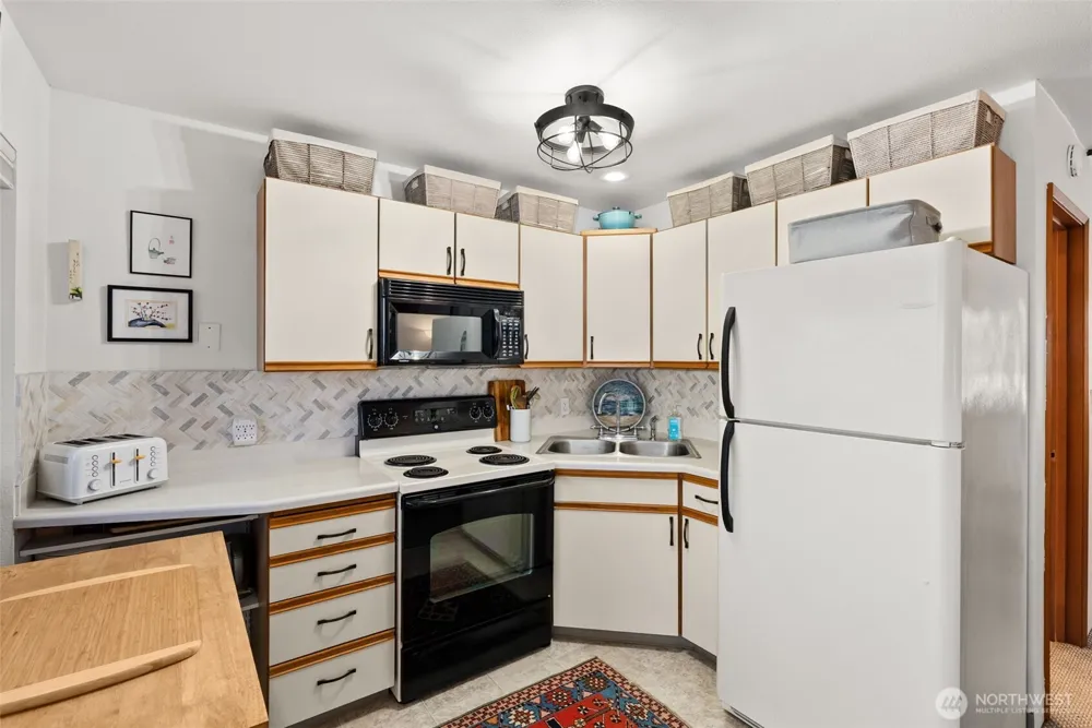 2855 S Forrest Street #206 Westport, WA 98595