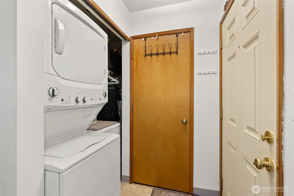 2855 S Forrest Street #206 Westport, WA 98595