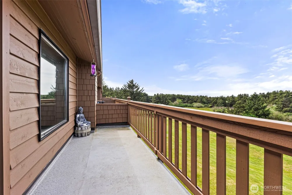 2855 S Forrest Street #206 Westport, WA 98595