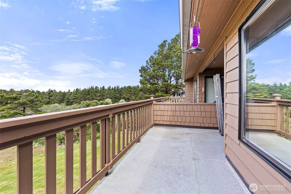 2855 S Forrest Street #206 Westport, WA 98595