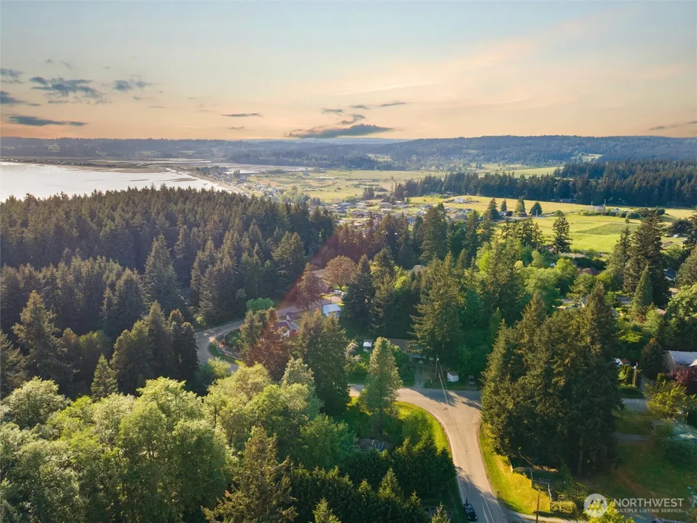 2844 Sunlight Drive Clinton, WA 98236