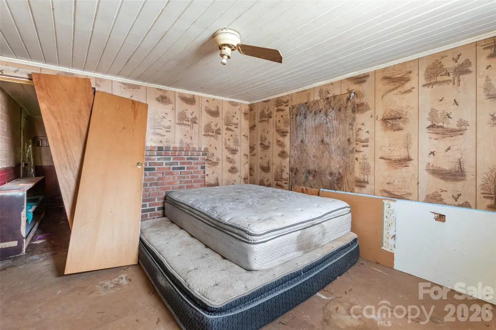 689c Pinckney Road Chester, SC 29706