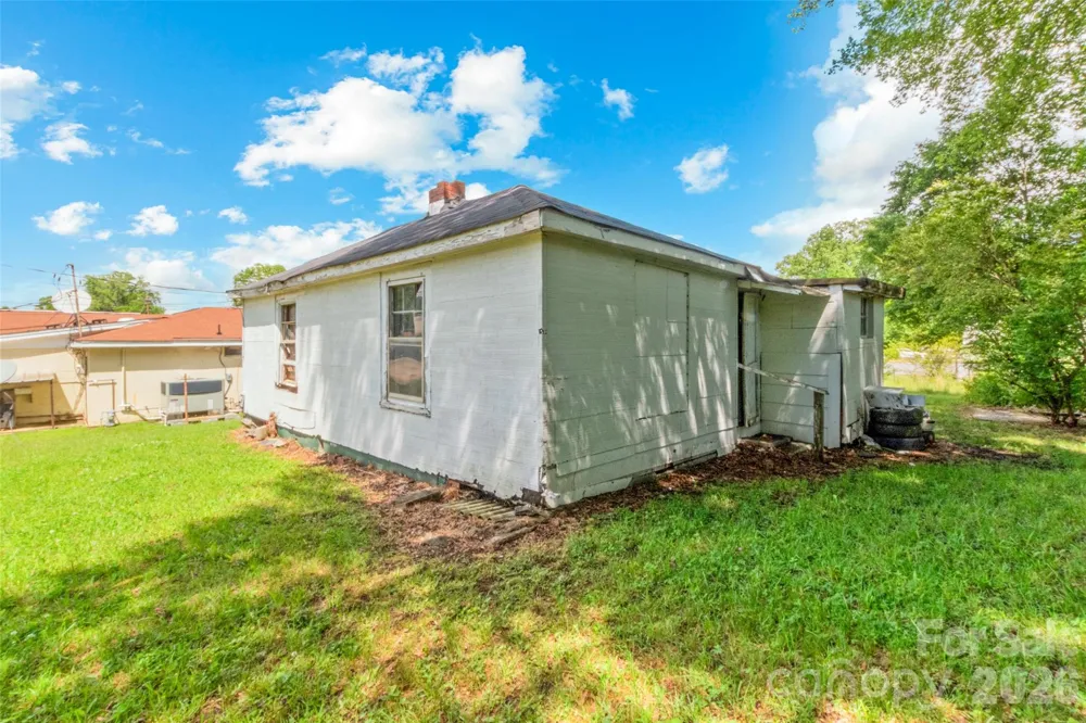689c Pinckney Road Chester, SC 29706