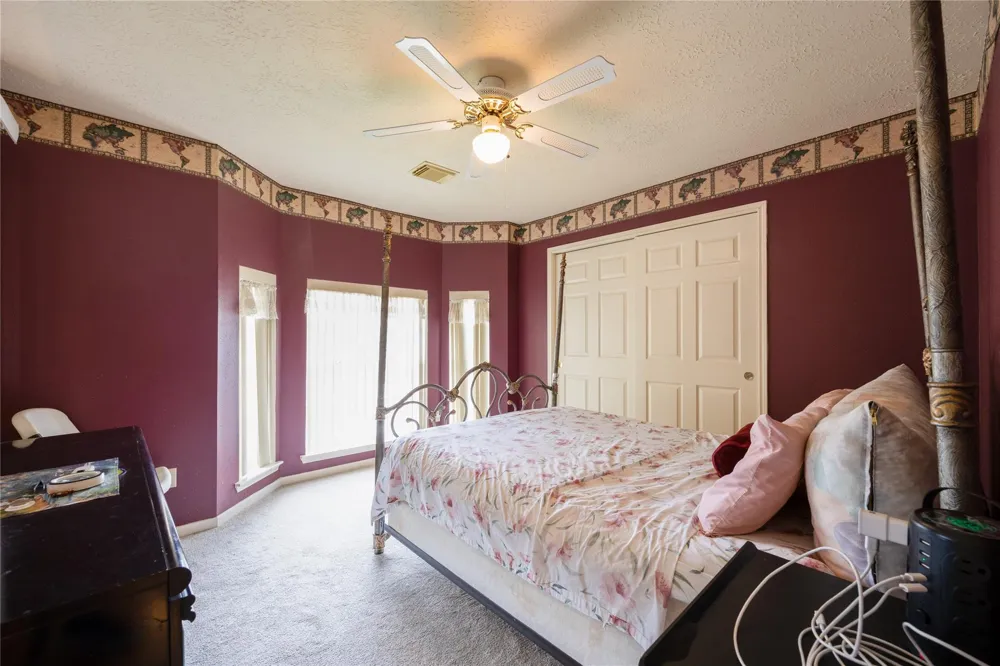 303 Welford Lane Highlands, TX 77562