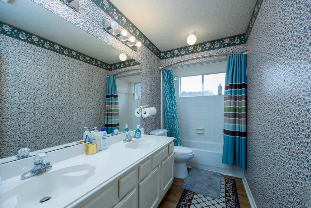 303 Welford Lane Highlands, TX 77562