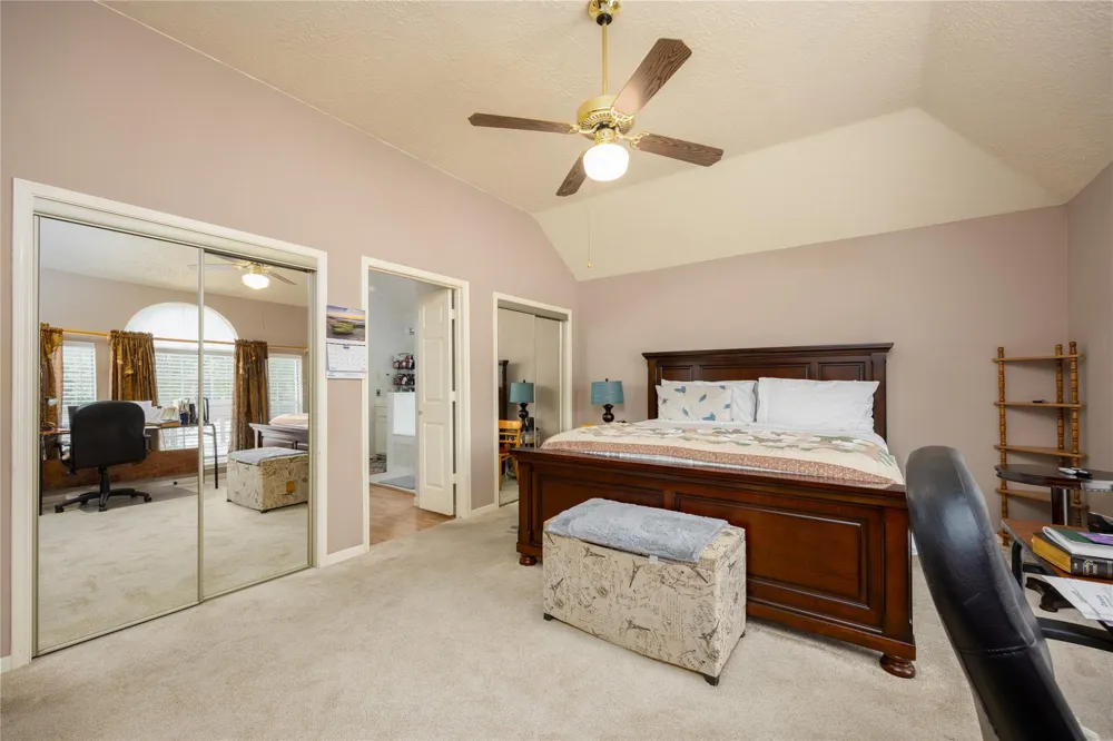 303 Welford Lane Highlands, TX 77562