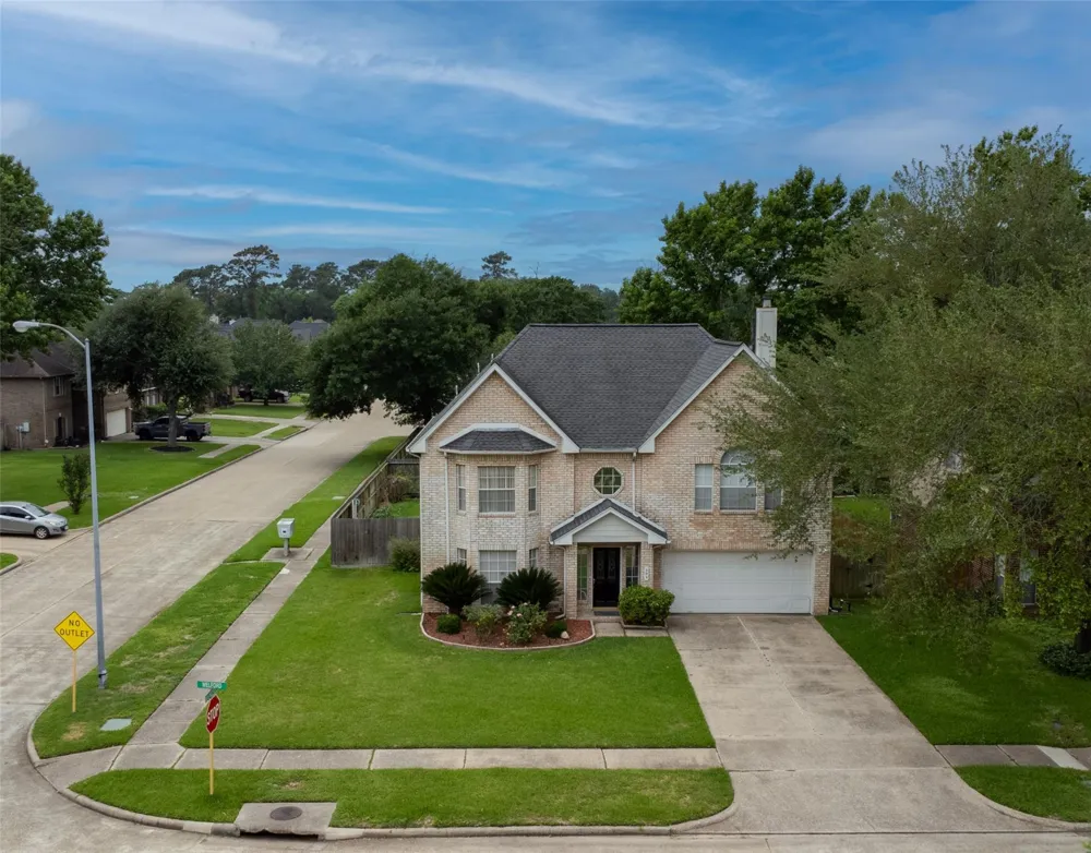 303 Welford Lane Highlands, TX 77562