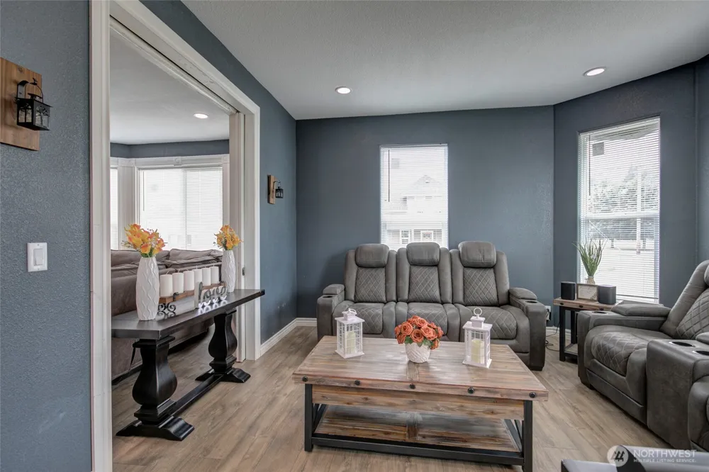 802 Eklund Avenue Hoquiam, WA 98550