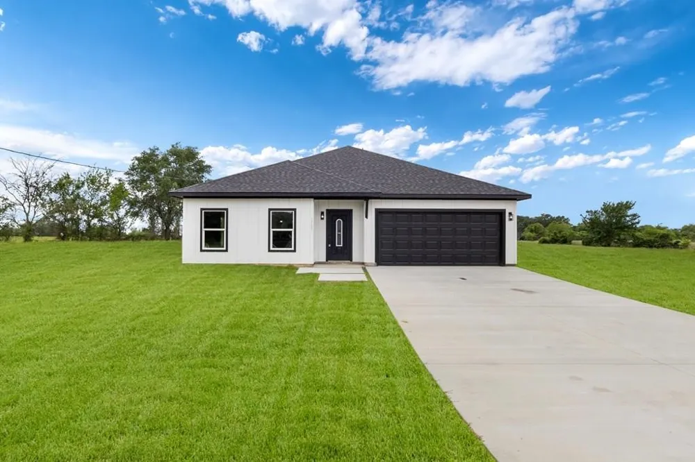 1705 South Tool Drive Tool, TX 75143