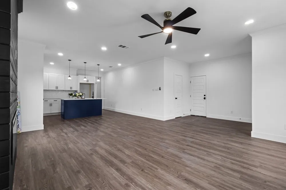 1705 South Tool Drive Tool, TX 75143