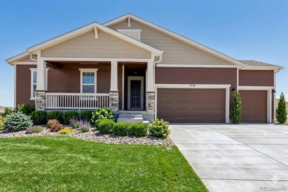 5556 Portrush Loop