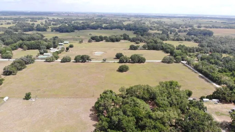5780 CR 569 Center Hill, FL 33514