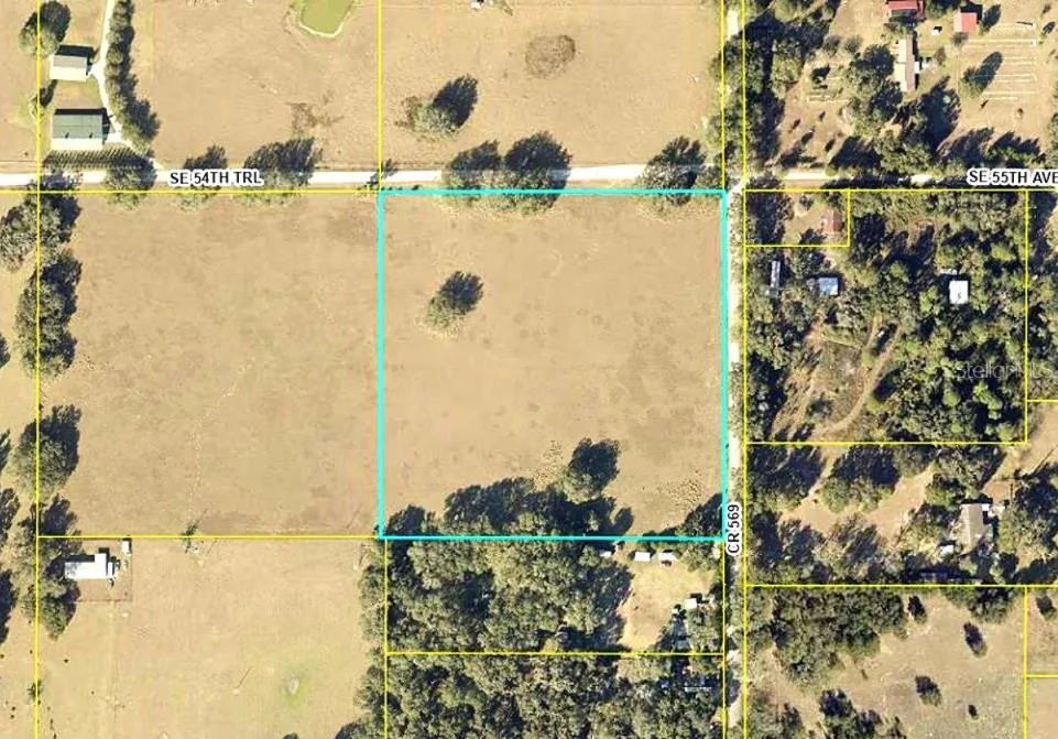 5780 CR 569 Center Hill, FL 33514