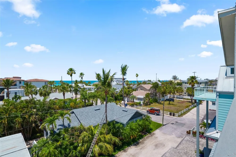 1304 PASS A GRILLE WAY St Pete Beach, FL 33706